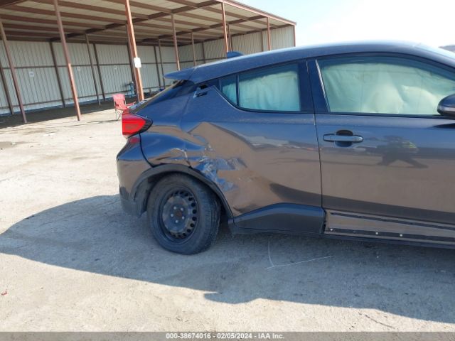 Photo 5 VIN: JTNKHMBX5K1035628 - TOYOTA C-HR 