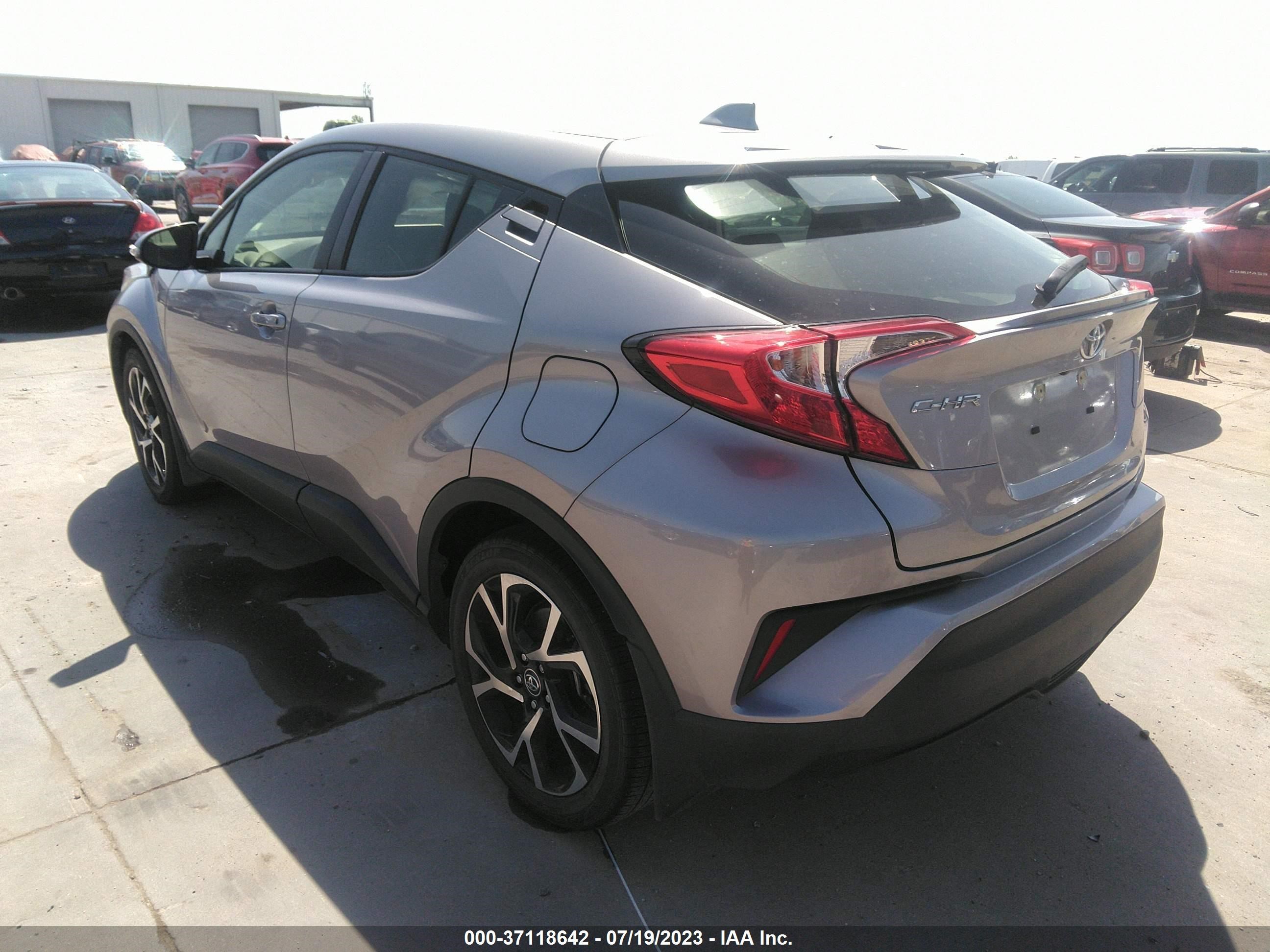 Photo 2 VIN: JTNKHMBX5K1057239 - TOYOTA C-HR 