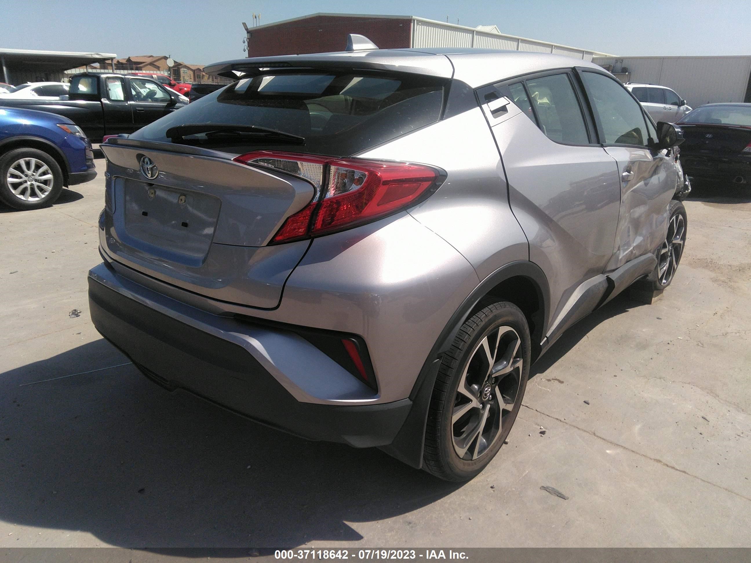 Photo 3 VIN: JTNKHMBX5K1057239 - TOYOTA C-HR 