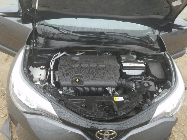 Photo 6 VIN: JTNKHMBX5L1062748 - TOYOTA C-HR XLE 