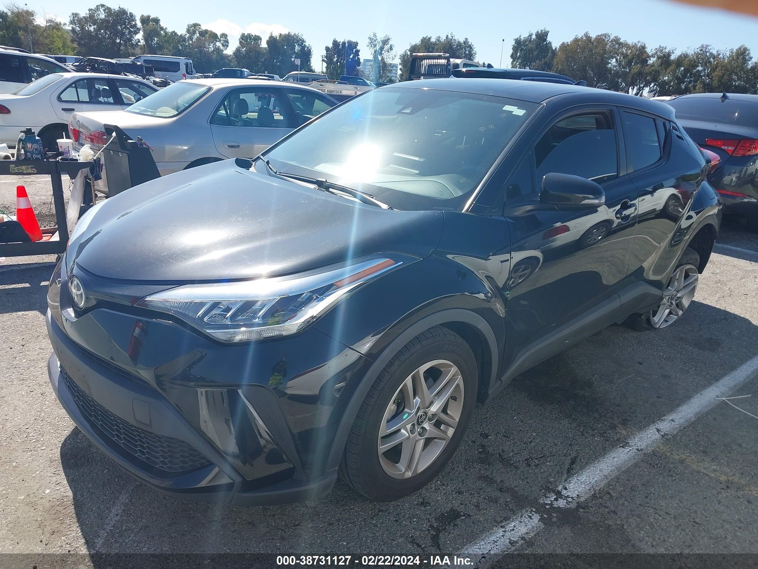 Photo 1 VIN: JTNKHMBX5L1080537 - TOYOTA C-HR 