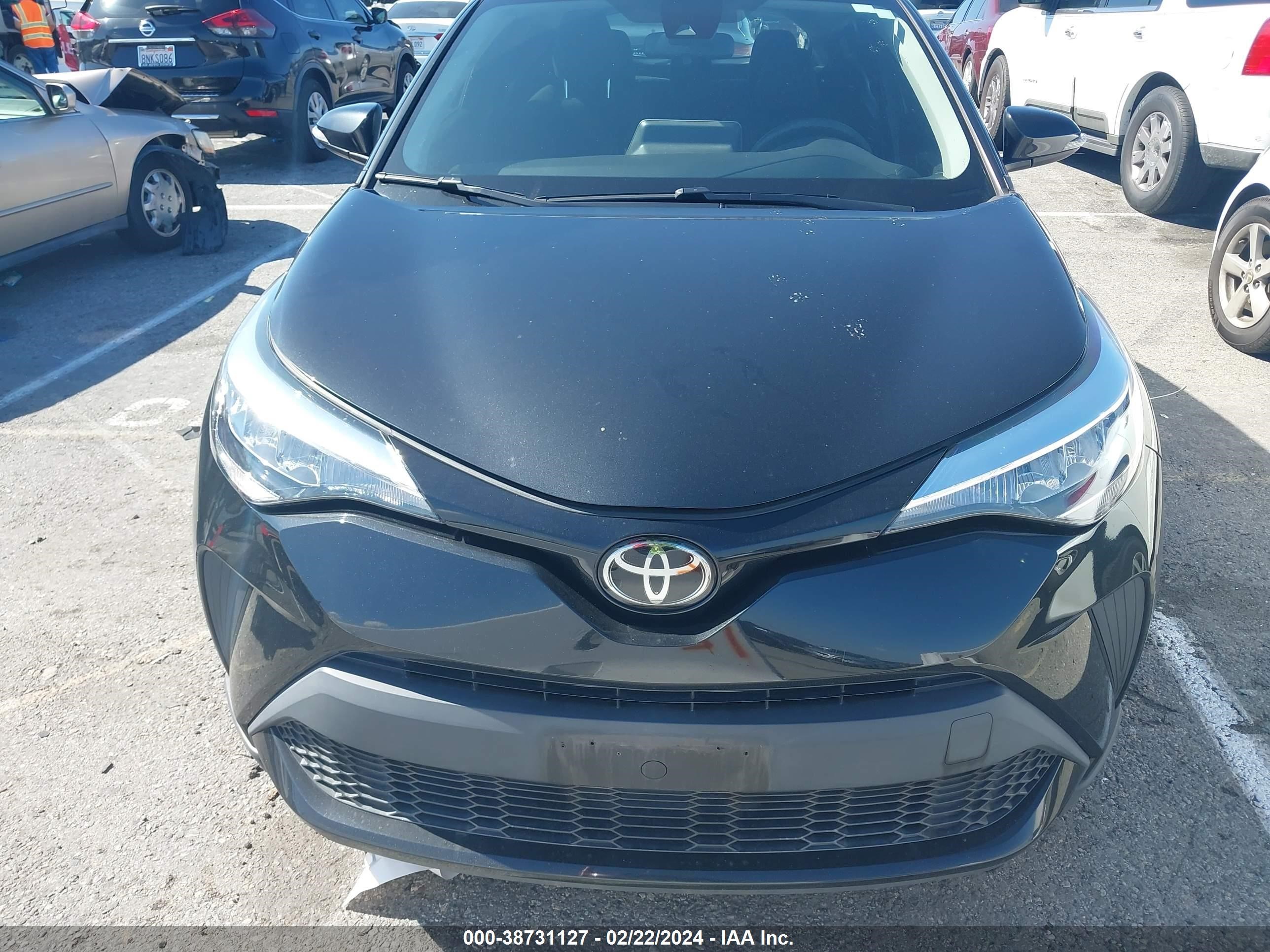 Photo 11 VIN: JTNKHMBX5L1080537 - TOYOTA C-HR 