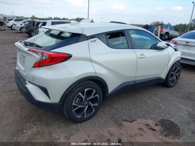 Photo 3 VIN: JTNKHMBX5M1111402 - TOYOTA C-HR 