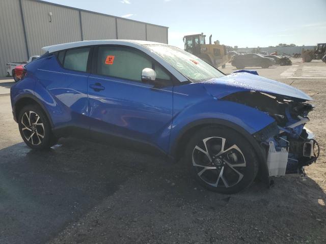 Photo 3 VIN: JTNKHMBX6K1019597 - TOYOTA C-HR XLE 