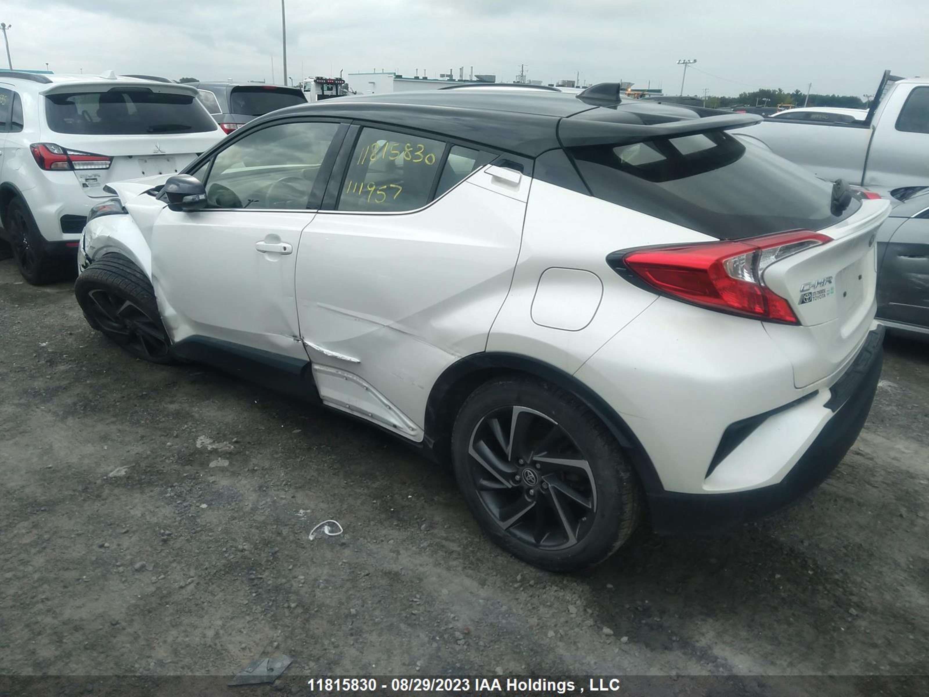 Photo 2 VIN: JTNKHMBX6M1111957 - TOYOTA C-HR 