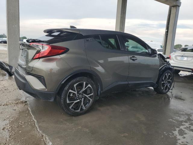 Photo 2 VIN: JTNKHMBX7M1126435 - TOYOTA C-HR XLE 