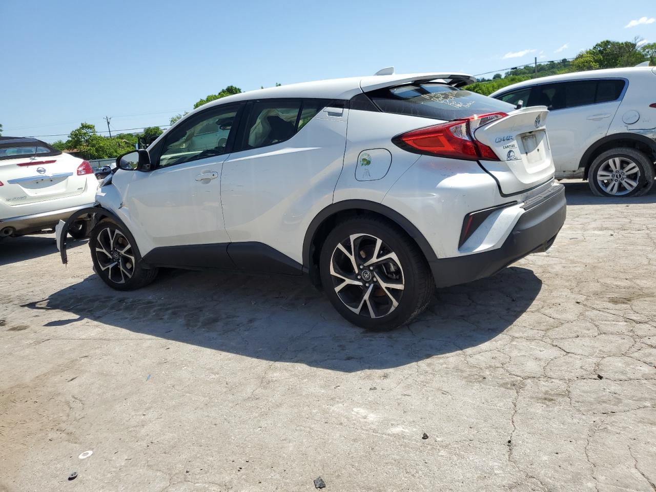 Photo 1 VIN: JTNKHMBX8K1040628 - TOYOTA C-HR 