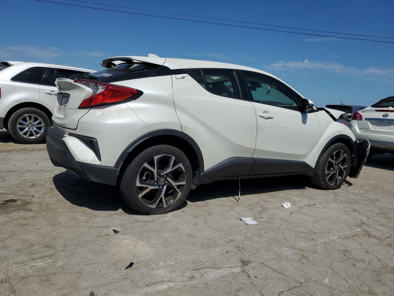 Photo 2 VIN: JTNKHMBX8K1040628 - TOYOTA C-HR 