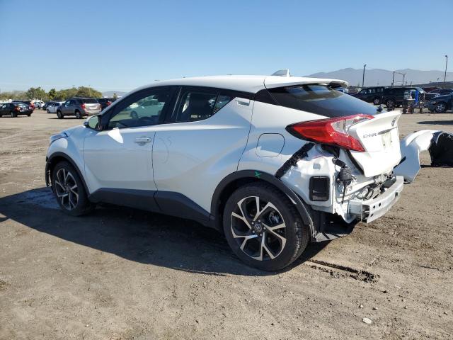 Photo 1 VIN: JTNKHMBX8K1052102 - TOYOTA C-HR XLE 