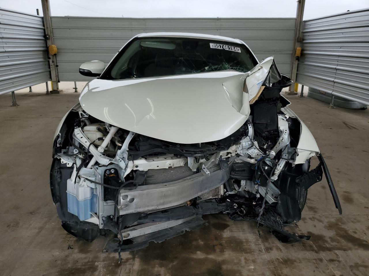 Photo 4 VIN: JTNKHMBX8L1077938 - TOYOTA C-HR 