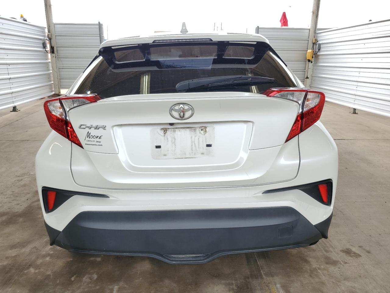 Photo 5 VIN: JTNKHMBX8L1077938 - TOYOTA C-HR 