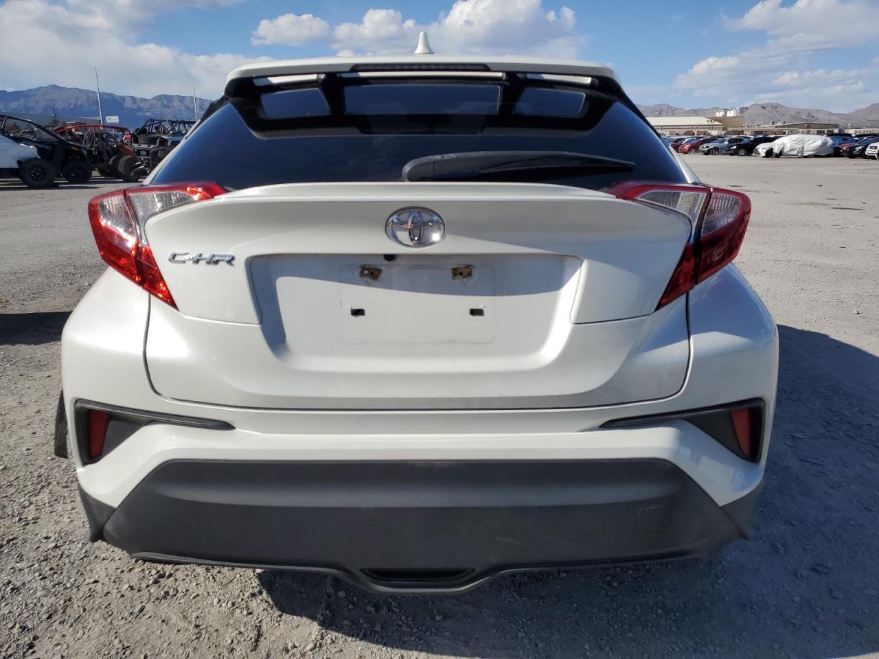 Photo 5 VIN: JTNKHMBX8M1111846 - TOYOTA C-HR 