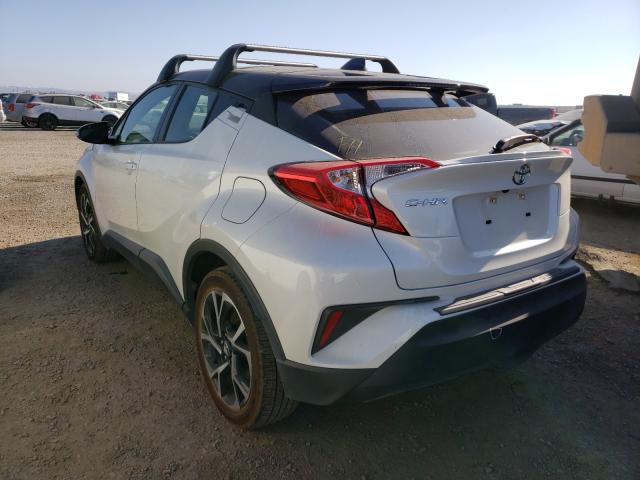 Photo 2 VIN: JTNKHMBXXK1053607 - TOYOTA C-HR XLE 