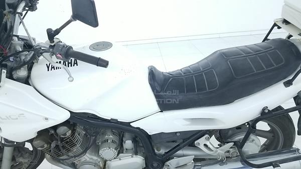 Photo 10 VIN: JYA4KM00000125319 - YAMAHA MOTORBIKE 