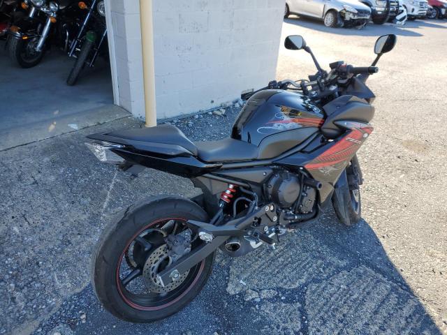 Photo 3 VIN: JYARJ18E9CA010191 - YAMAHA FZ6 R 