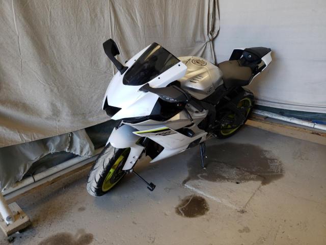 Photo 1 VIN: JYARJ28E7HA001065 - YAMAHA YZFR6 