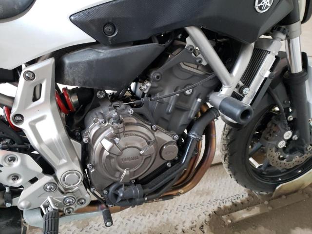 Photo 4 VIN: JYARM06E8FA000826 - YAMAHA FZ07 