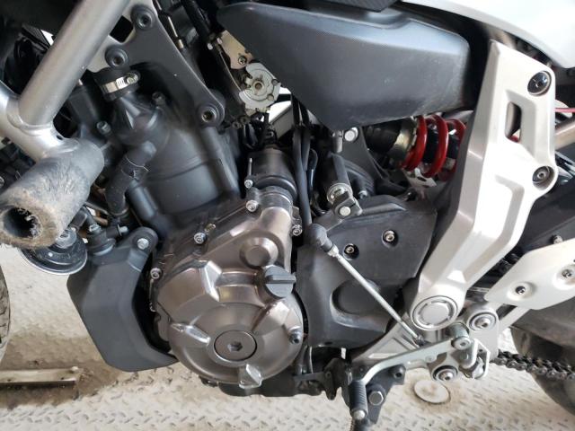 Photo 6 VIN: JYARM06E8FA000826 - YAMAHA FZ07 