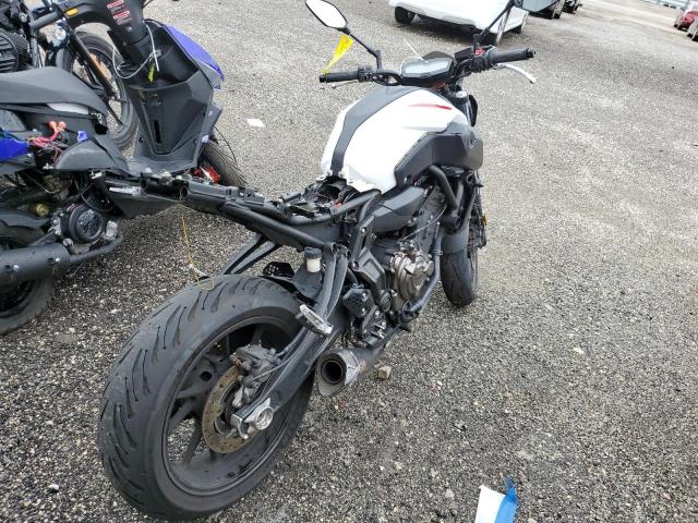 Photo 3 VIN: JYARM27E3JA001658 - YAMAHA MT07 