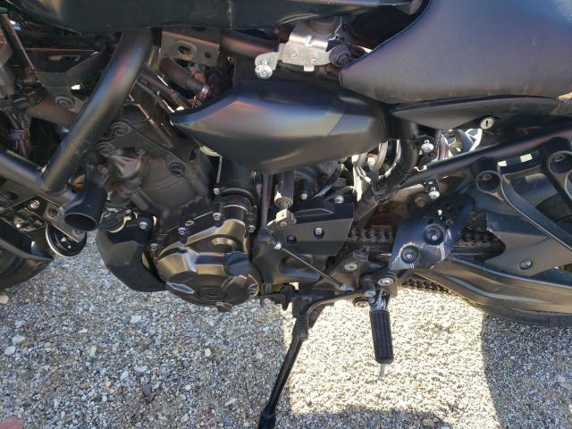 Photo 6 VIN: JYARM27E7KA004418 - YAMAHA MT07 