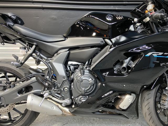 Photo 2 VIN: JYARM38E9NA002422 - YAMAHA YZFR7 