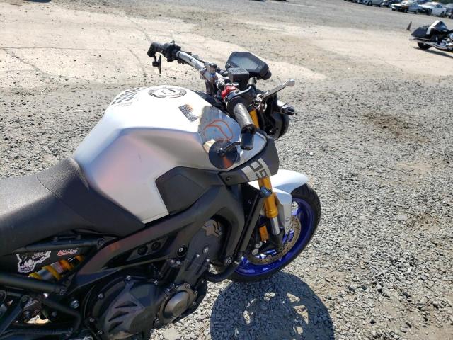 Photo 4 VIN: JYARN33E5FA007235 - YAMAHA FZ09 