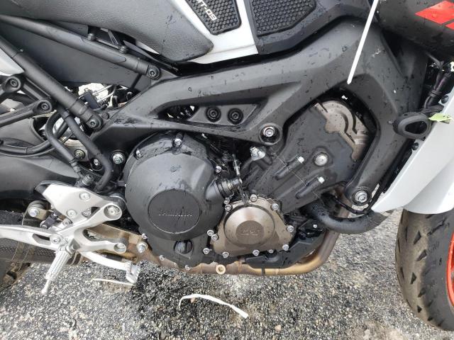 Photo 6 VIN: JYARN53E1LA007529 - YAMAHA MT09 