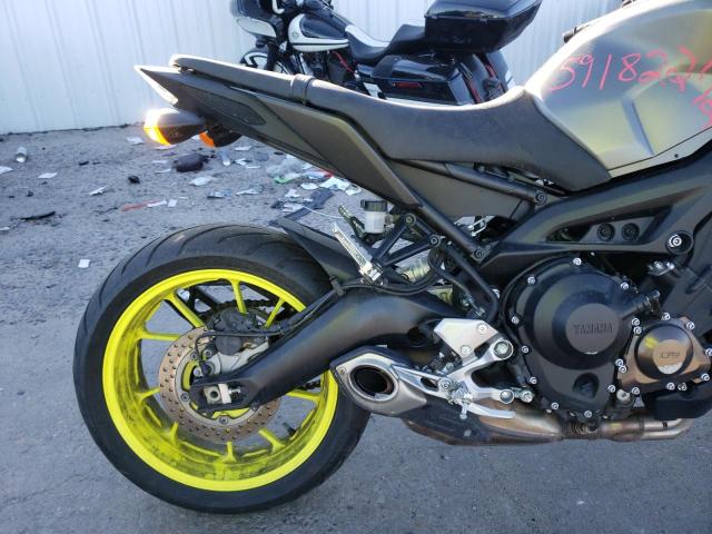 Photo 5 VIN: JYARN53E4JA003794 - YAMAHA MT09 