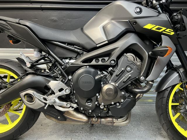 Photo 2 VIN: JYARN53E5JA003447 - YAMAHA MT09 