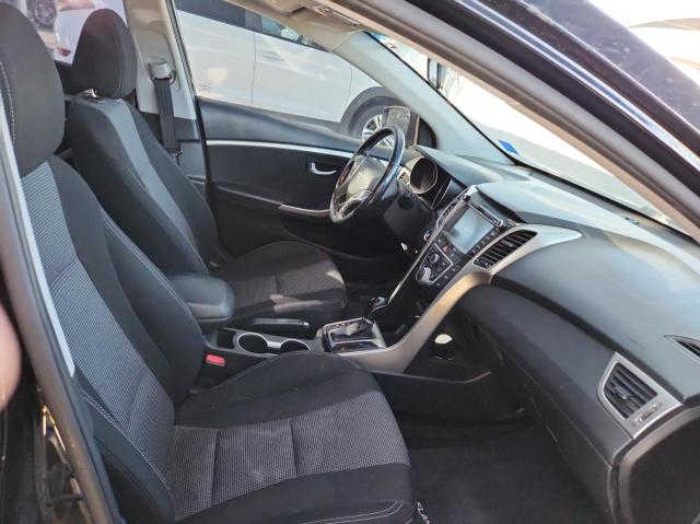 Photo 4 VIN: KHMD35LHXGU302448 - HYUNDAI ELANTRA GT 