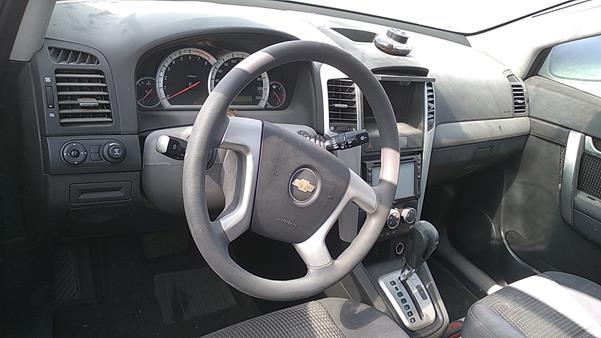 Photo 12 VIN: KL1CC13FX8B257815 - CHEVROLET CAPTIVA 