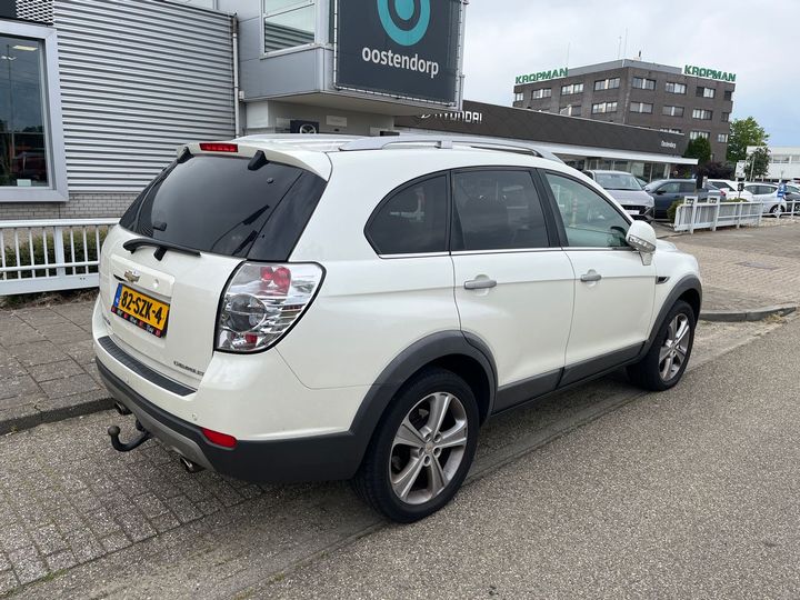 Photo 3 VIN: KL1CD26C9BB105654 - CHEVROLET CAPTIVA 