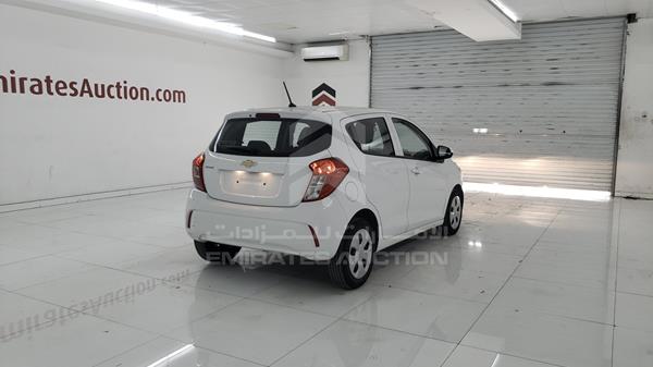 Photo 7 VIN: KL1CD6CA6KC700798 - CHEVROLET SPARK 