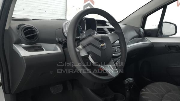 Photo 10 VIN: KL1CJ6B18FC720258 - CHEVROLET SPARK 