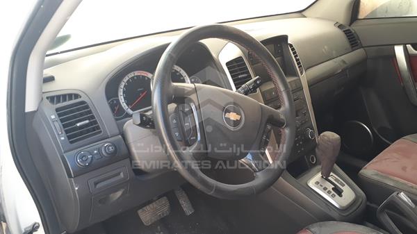 Photo 9 VIN: KL1DC63G09B300120 - CHEVROLET CAPTIVA 