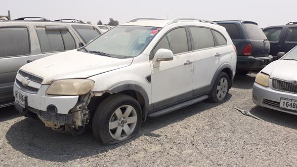 Photo 4 VIN: KL1DC63G49B263735 - CHEVROLET CAPTIVA 