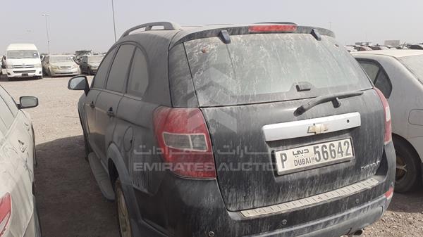 Photo 5 VIN: KL1FC5BFXAB074605 - CHEVROLET CAPTIVA 