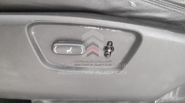 Photo 14 VIN: KL1FC5C49BB052092 - CHEVROLET CAPTIVA 