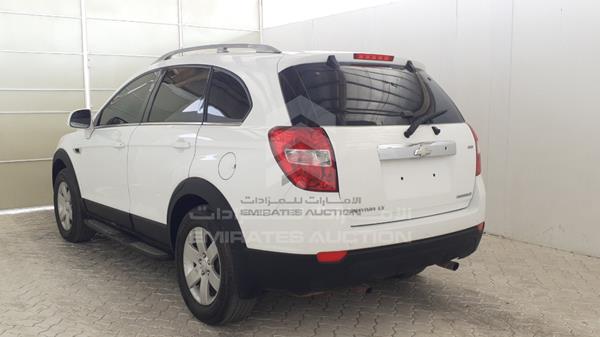 Photo 7 VIN: KL1FC5C49BB052092 - CHEVROLET CAPTIVA 