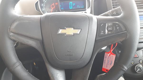 Photo 15 VIN: KL1JD5BE8FB093384 - CHEVROLET SONIC 