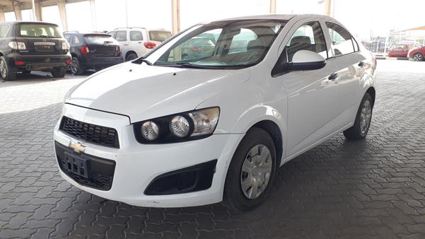 Photo 6 VIN: KL1JD5BE8FB093384 - CHEVROLET SONIC 