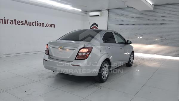 Photo 7 VIN: KL1JD5CE2JB003069 - CHEVROLET AVEO 