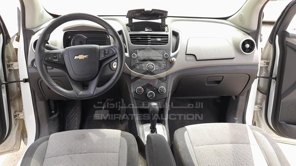 Photo 14 VIN: KL1JD7D51EB665533 - CHEVROLET TRAX 