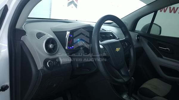 Photo 10 VIN: KL1JD7D52EB662897 - CHEVROLET TRAX 