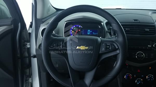 Photo 13 VIN: KL1JD7D52EB662897 - CHEVROLET TRAX 