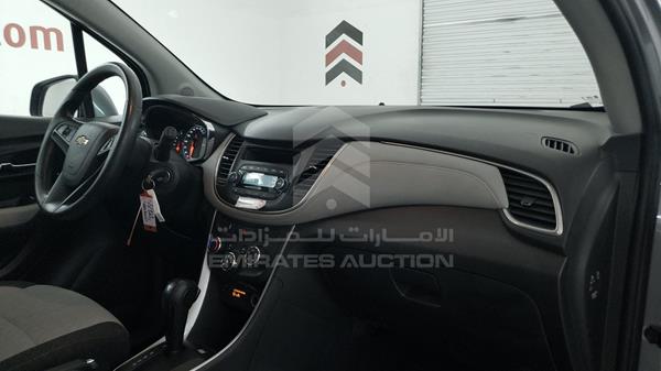 Photo 25 VIN: KL1JD7D5XKB725627 - CHEVROLET TRAX 