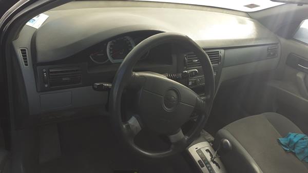 Photo 13 VIN: KL1JJ52668K792470 - CHEVROLET OPTRA 