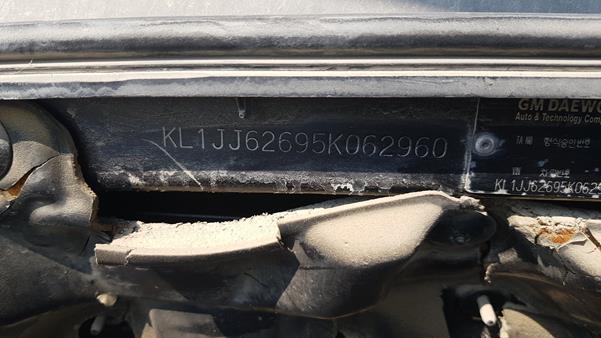 Photo 2 VIN: KL1JJ62695K062960 - CHEVROLET OPTRA 