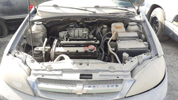 Photo 24 VIN: KL1JJ626X4K001678 - CHEVROLET OPTRA 