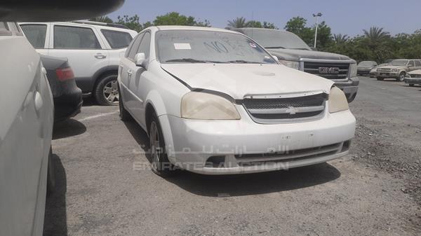 Photo 9 VIN: KL1JJ82B89K071745 - CHEVROLET OPTRA 